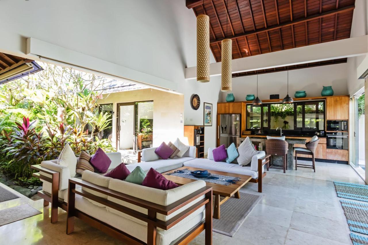 Villa Karang Berawa Canggu Buitenkant foto
